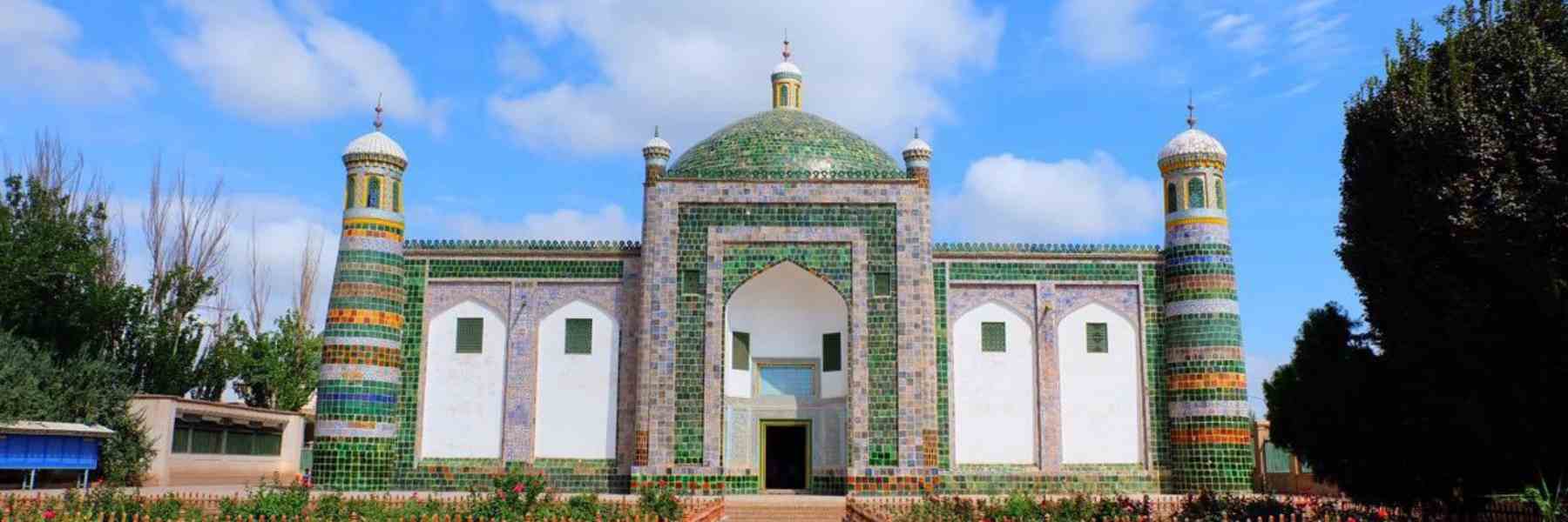 Abakh Hoja Tomb