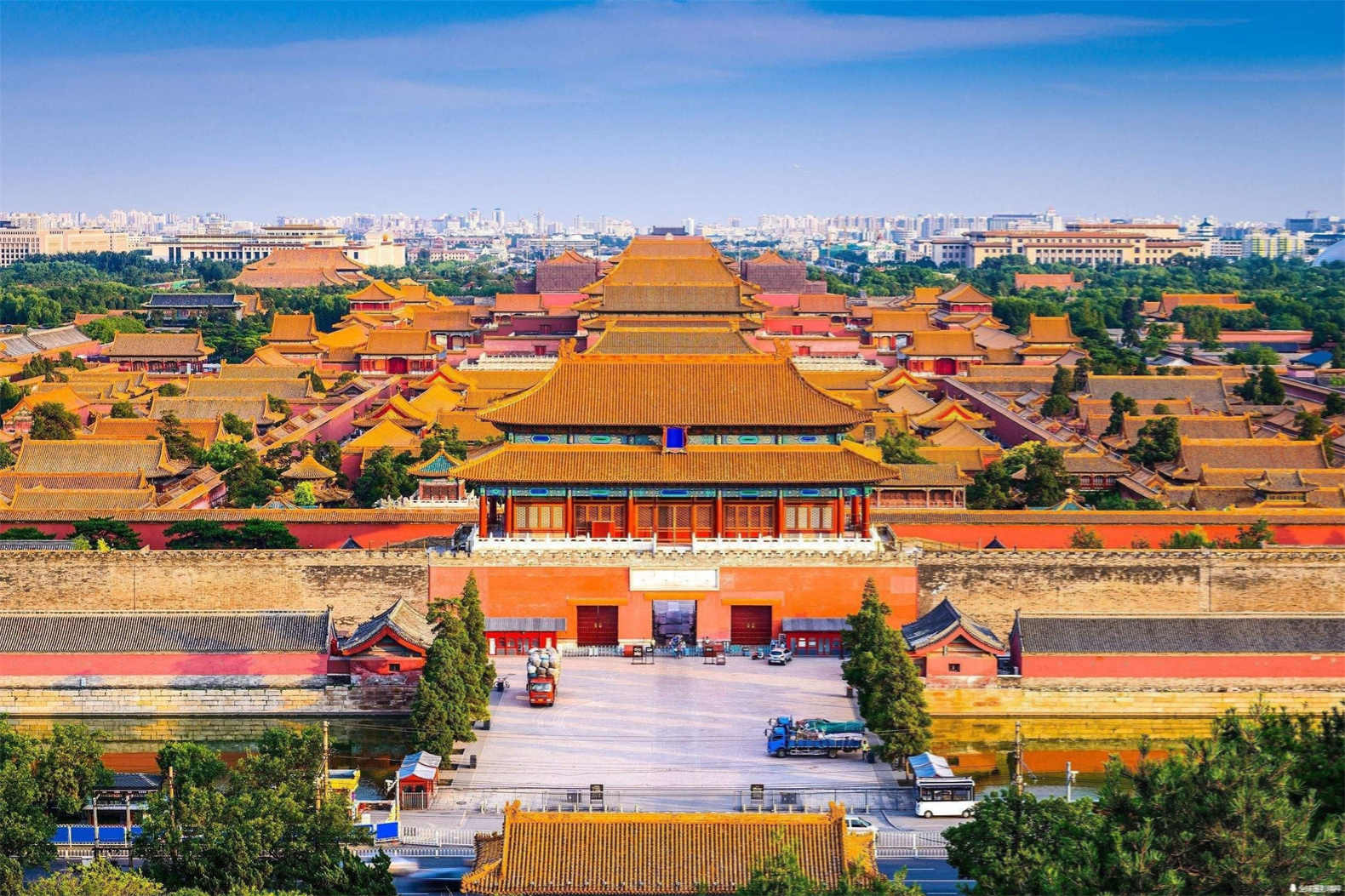 The Forbidden City Beijing tour guide private travel laocal tavel agency