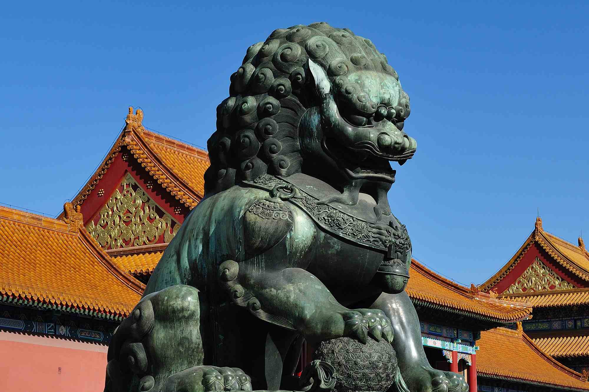 2-Day Beijing Private Tour of Tiananmen Square, Forbidden City, The temple of Heaven,Ming Tombs and Mutianyu or Badaling Great Wall